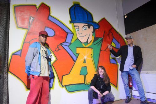Auch Graffiti-Workshops sorgen dafür, dass das Jugendzentrum zu einem Begegnungsort für Jugendliche wird. bvs (2)