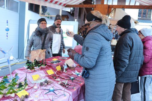 Auf dem Klostner Weihnachtsmarkt wurde fleißig verkauft. 
