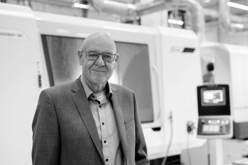 Automotive-Manager Volker Buth ist nach schwerer Krankheit verstorben.  FA