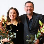 Valerie Pachner spielt die Buhlschaft und den Tod