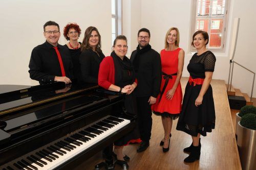 Chorobmann Clemens Fessler, Harriet Maier, Isabella Pincsek, Vizeobfrau Claudia Kriechhammer, Markus Pferscher (tonart), Gertraud Egger und Annette Ender.  AME (4)