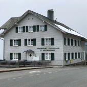 Laterns investierte in das Straßennetz