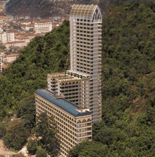 Das Memorial Necrópole Ecumênica ist nicht nur das höchste Friedhofsgebäude der Welt, es wird auch Pelés Ruhestätte. Stock neun hat er selbst ausgesucht. VN