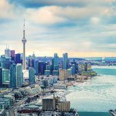 Eislaufen und tolle Ausblicke genießen in Toronto
