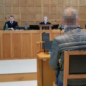 Betrunkene, schlafende Kollegin missbraucht