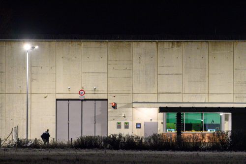 Der Attentäter sitzt seine Strafe im Gefängnis in Burg ab.  dpa