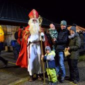 Rund 200 Leute bei „SEHNsucht ADVENT“