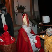 Der Nikolaus zu Besuch in der Michelekapelle