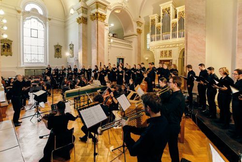 Die Arbeit mit dem Orchester und dem Chor der Hochschule wird intensiviert.  STELLA PRIVATHOCHSCHULE/VICTOR MARIN