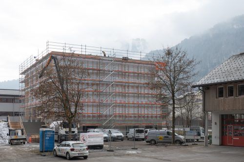Die erste Bauetappe des Schulprojekts in Au liegt genau im Zeitplan.