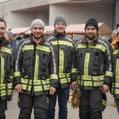 Feuerwehr verbreitet Weihnachtsstimmung