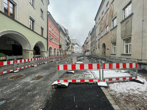 Nach der kurzen Winterpause wird in der Feldkircher Neustadt wieder gewerkelt, zunächst im Bereich Marokkanerstraße.  VN/WIM