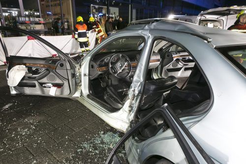 Die junge Lenkerin dieses Pkw wurde bei dem Unfall unbestimmten Grades verletzt.  D. mathis
