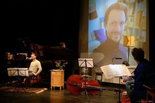 Die Musiker des "Ensemble Louise Farrenc" wussten auch als begabte Darsteller das Publikum gut zu unterhalten. KENICHI KAWABATA