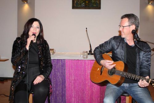 Die Winterkonzerte der beiden Musiker Nina Fleisch und Ekkehard Breuss erfreuen sich jedes Jahr großer Beliebtheit. Vn/TK