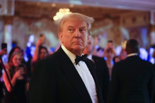 Entgegen üblicher Gepflogenheiten veröffentliche Trump seine Steuererklärungen weder als Kandidat noch als Präsident.  AP