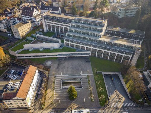 Im nächsten Jahr startet die erste Etappe der energetischen Sanierung des Landhauses.  VN/Paulitsch