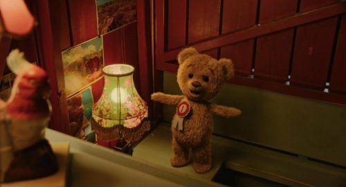 In dem Weihnachtsabenteuer aus Norwegen spielt Teddy die Hauptrolle.  Ascot Elite