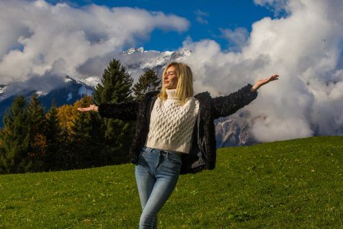 Martha aus Feldkirch wähnt sich derzeit eher im Frühling oder Herbst als im Winter.  VN/Steurer