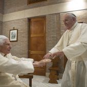 Sorge um Papst Benedikt XVI.