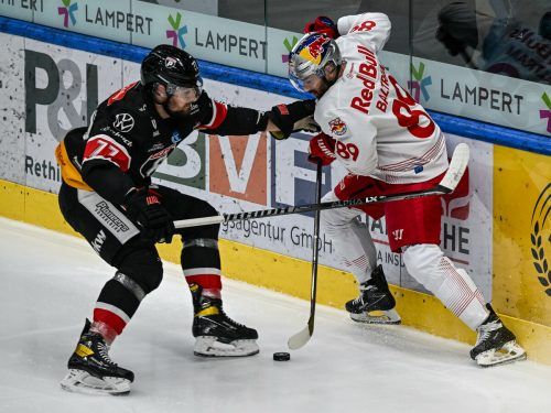 Pioneers-Verteidiger Ivan Korecky und sein Team hielten die Partie lange offen. Gepa