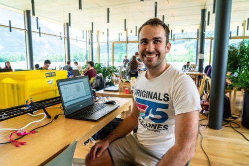 Softwareentwickler Tino Hager hatte die Idee zu „Energiebiene.com“.  fabioPritzi/DigitaleInitiativen
