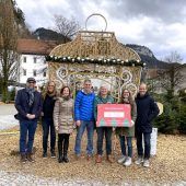 Zauberwald-Bäume für guten Zweck in Hohenems versteigert