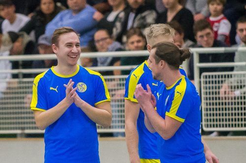 SV Gaißau 1b freut sich über den Aufstieg ins Finale des Hallenmasters in Wolfurt. 