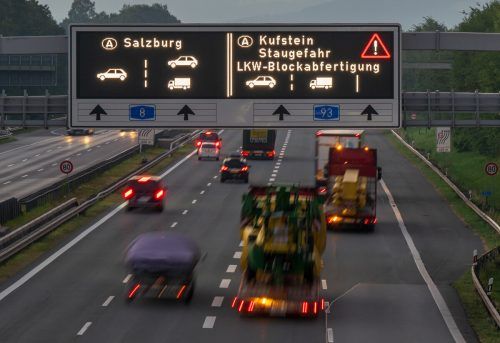 Tirol kämpft gegen den überbordenden Transitverkehr.   APA