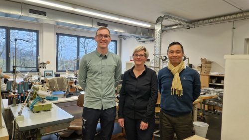 v.l. Starke Partner: Skinfit-Geschäftsführer Daniel Frei, Product Managerin Alexia Brunner, TCCV-Leiter Tung Pham.  FA/Zoppoth-Pölshofer