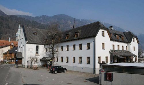 Vor mehr als 40 Jahren war der Abriss des Bezauer Klosters fast besiegelt. Der Stand Bregenzerwald rettete die wichtige Einrichtung.  stp/3