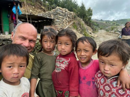Wolfgang Bartl bei seinem Besuch in Nepal.  privat