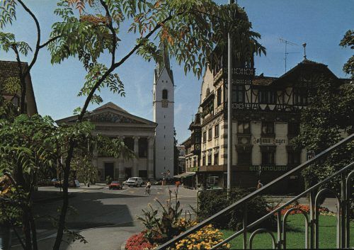 Als noch Autos vor der Kirche St. Martin vorbeifuhren.