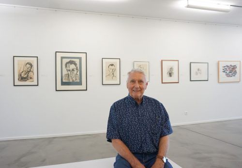 Alwin Rohner ist seit über 50 Jahren leidenschaftlicher Kunstsammler.  hapf