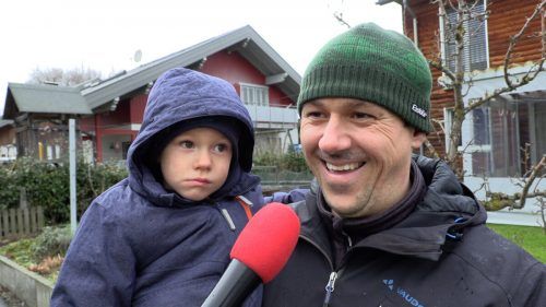 Andreas Zwickle mit seinem dreijährigen Sohn Elias.