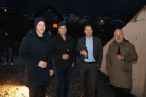 Architekt Marius Cerha, planender Baumeister Wilhelm Hager, Hannes Fehr (Sparkasse) und Dieter Furtenbach (trimana).