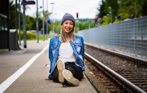 Das Leben von Ines Strohmaier dreht sich um das Wort, sei es gesprochen, geschrieben oder bald auch gesungen. Fabian fischer