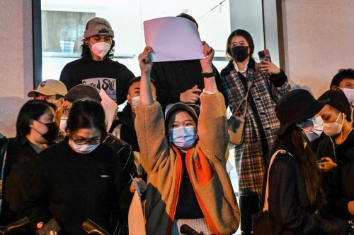 Demonstrationen der Bevölkerung gegen die Null-Coronapolitik in Schanghai. Hector RETAMAL/AFP
