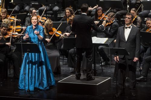 Der ungarische Bassbariton Gábor Bretz und die irische Mezzosopranistin Paula Murrihy. mathis.studio