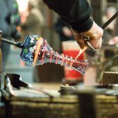 Glasbläsern bei der Arbeit zusehen