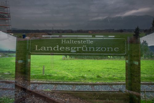 Die Landesräte Gantner, Tittler und Zadra sollen sich zur Zukunft des Bodenverbrauchs und der Landesgrünzone in Vorarlberg erklären.  VN/Steurer