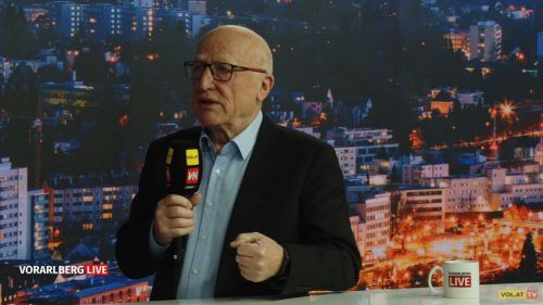 EU-Bashing Öffentlich heftige bis herabsetzende Kritik an der EU.