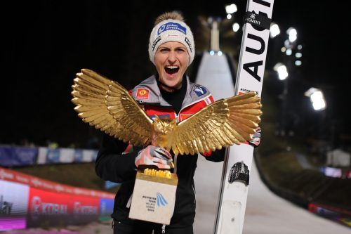 Eva Pinkelnig holte sich die begehrte „Goldene Eule“ mit drei eindrucksvollen Siegen und einem zweiten Platz in den vier Bewerben. gepa
