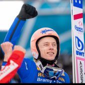 Neuer Sieger. Der Pole Dawid Kubacki springt am Bergisel zum Sieg. »C2