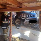 Carport gerammt