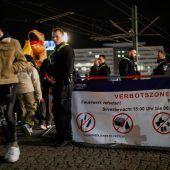 Nach Silvester-Krawallen: Berliner Restaurants setzen Zeichen