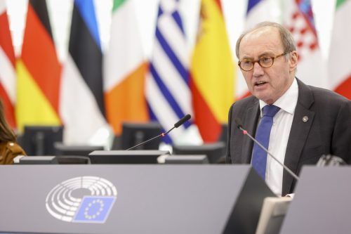 In einem Onlinepressegespräch forderte Othmar Karas einen europäischen Schulterschluss in der Migrationskrise. EU-Parlament/Marvaux