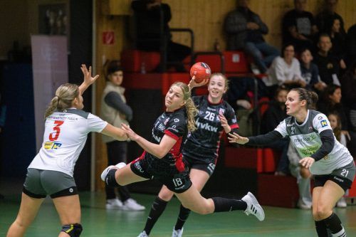 Viktoria Marksteiner und der SSV Dornbirn-Schoren benötigen jeden Punkt im Kampf um den Klassenerhalt.  VN/Sams