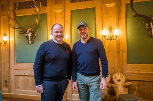 VN-Chefredakteur Gerold Riedmann mit Hermann Maier. Das über einstündige Gespräch war keine Sekunde langweilig. VN/Steurer (10)