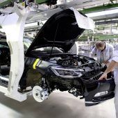 Automarkt auf Niveau des Vorjahres